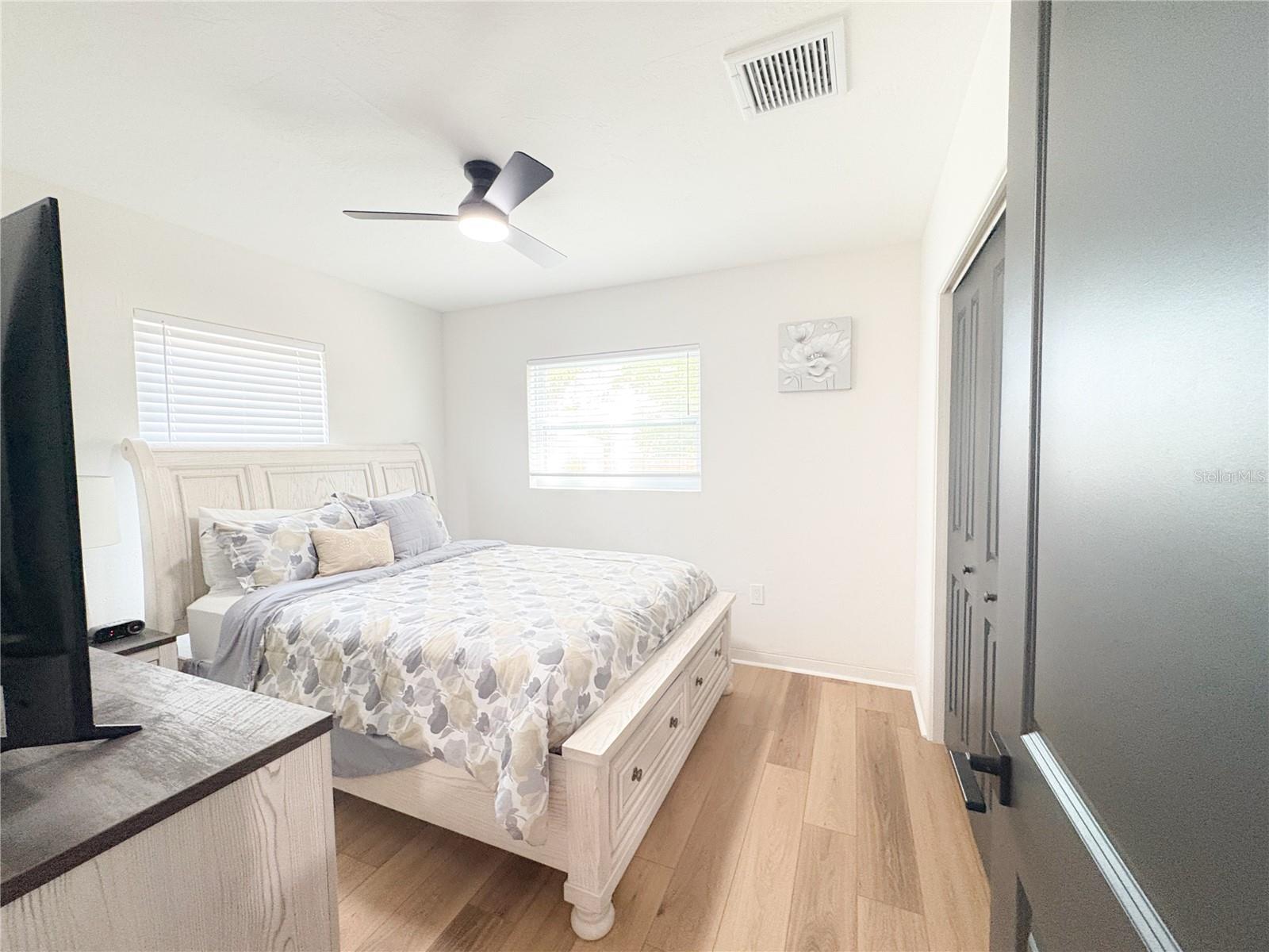 3054 ADRIAN AVE, LARGO, FL — photo 15