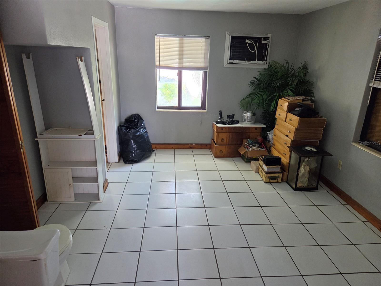 580 BAY ESPLANADE, CLEARWATER BEACH, FL — photo 8