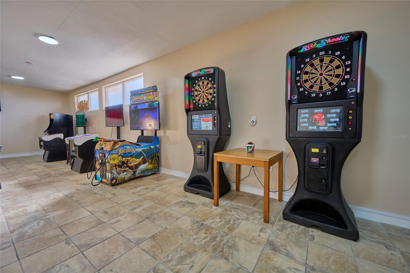 211 CAMELLIA DR, INDIAN LAKE ESTATES, FL — photo 14