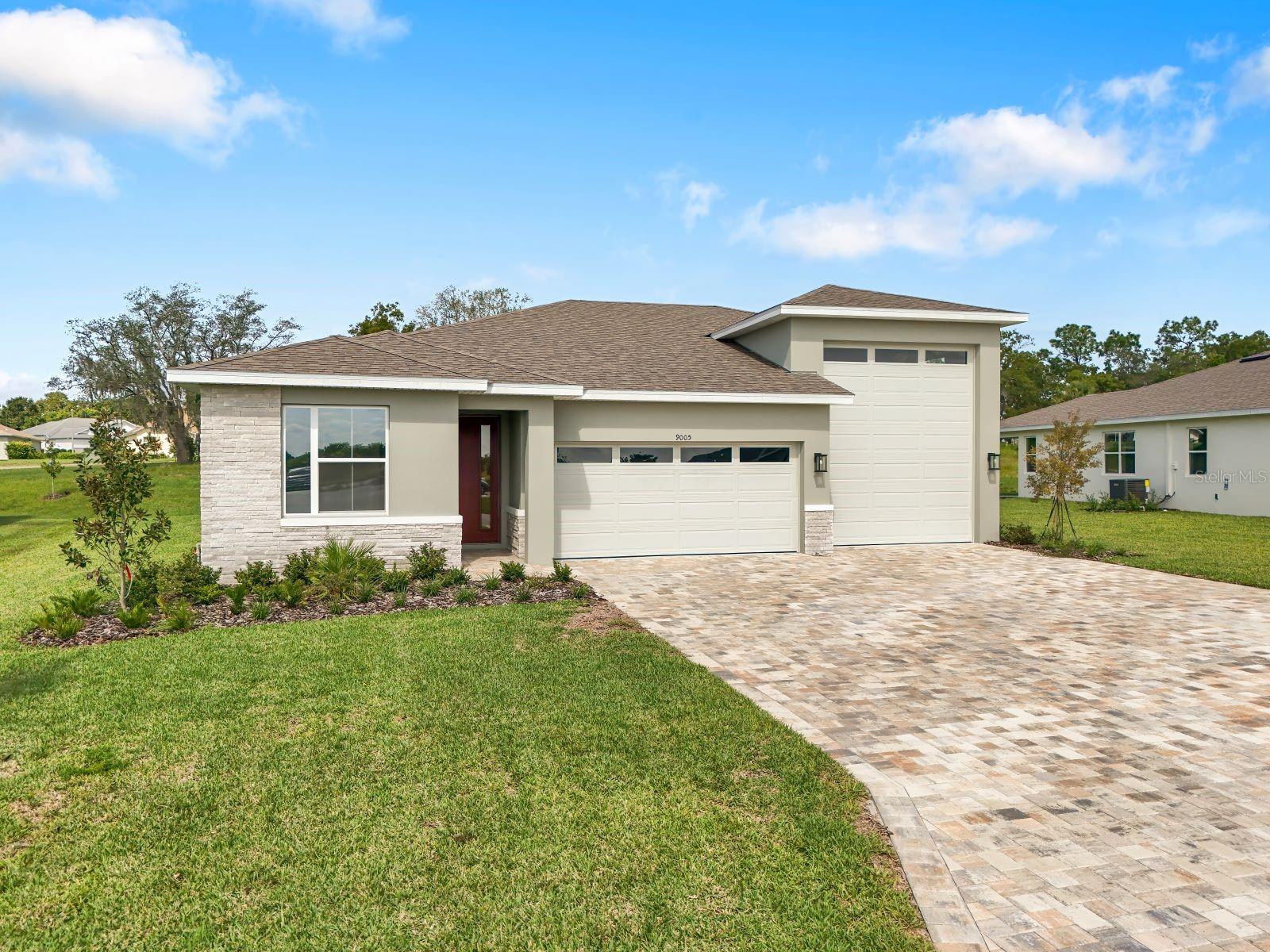 9005 PLAYERS DR, WEEKI WACHEE, FL