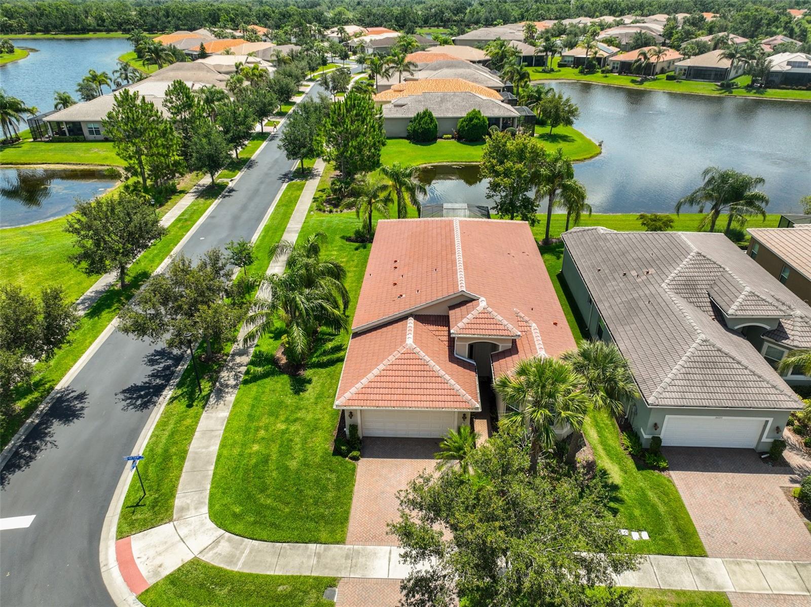 16227 CAPE CORAL DR, WIMAUMA, FL