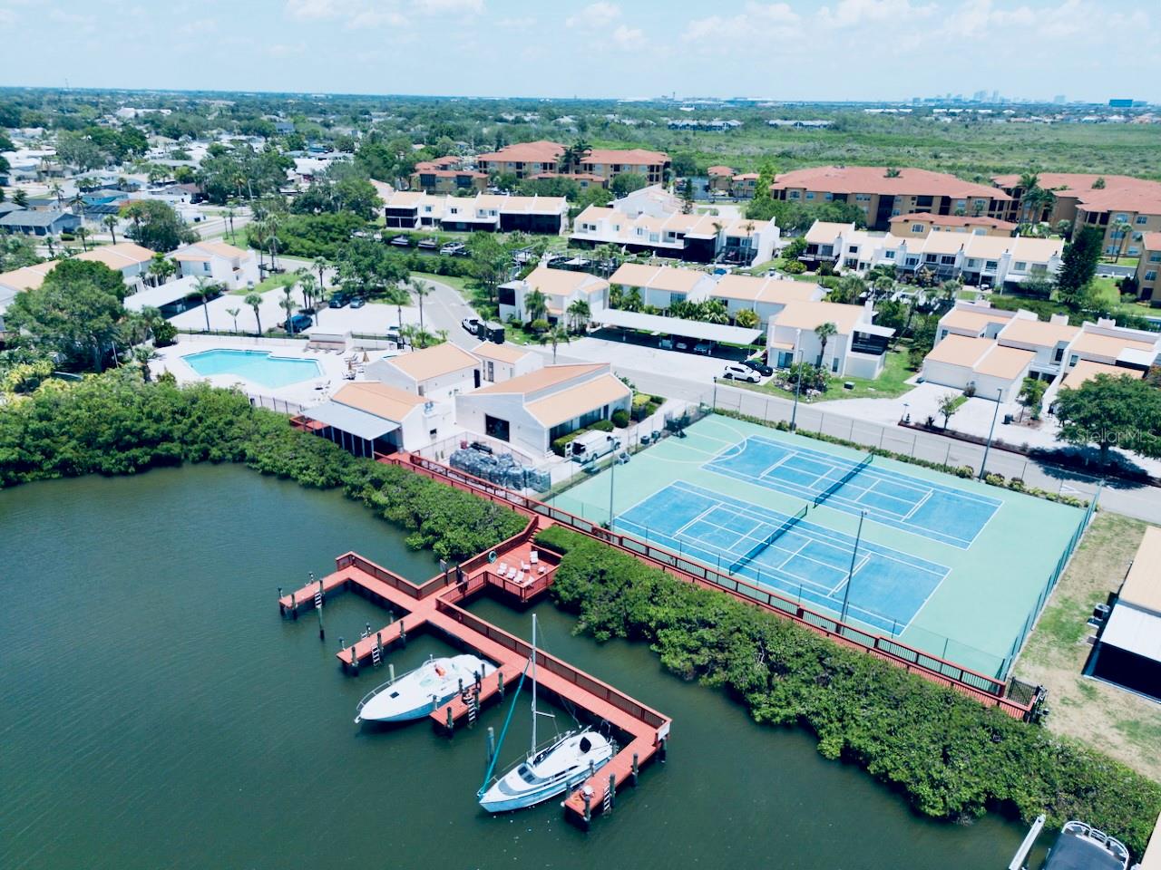 4360 OUTRIGGER LN, TAMPA, FL — photo 46