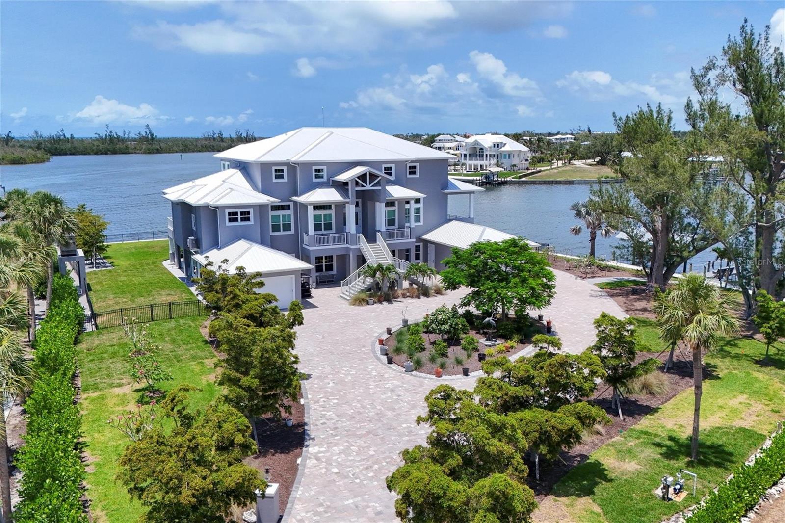 565 GREEN DOLPHIN DR S, PLACIDA, FL — photo 2