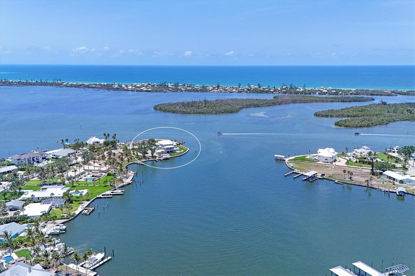 565 GREEN DOLPHIN DR S, PLACIDA, FL — photo 4