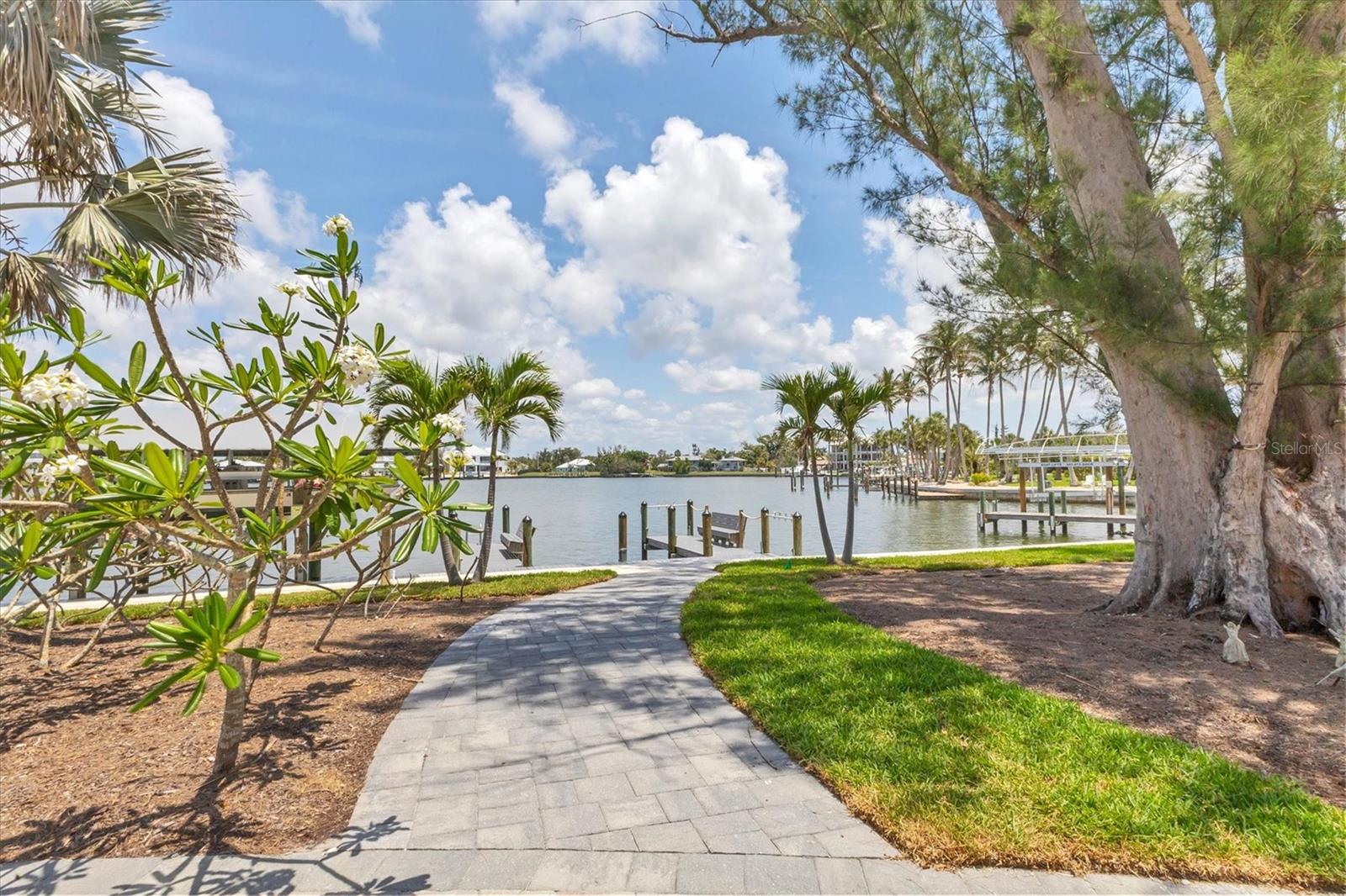 565 GREEN DOLPHIN DR S, PLACIDA, FL — photo 53