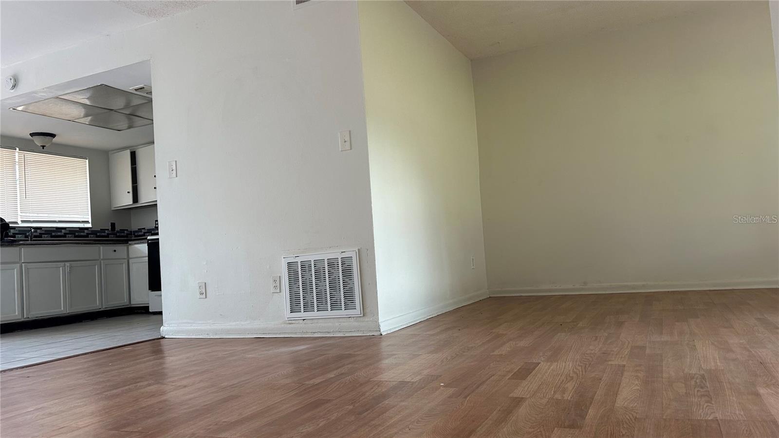 2235 SILVER PINES PL #401, ORLANDO, FL — photo 9