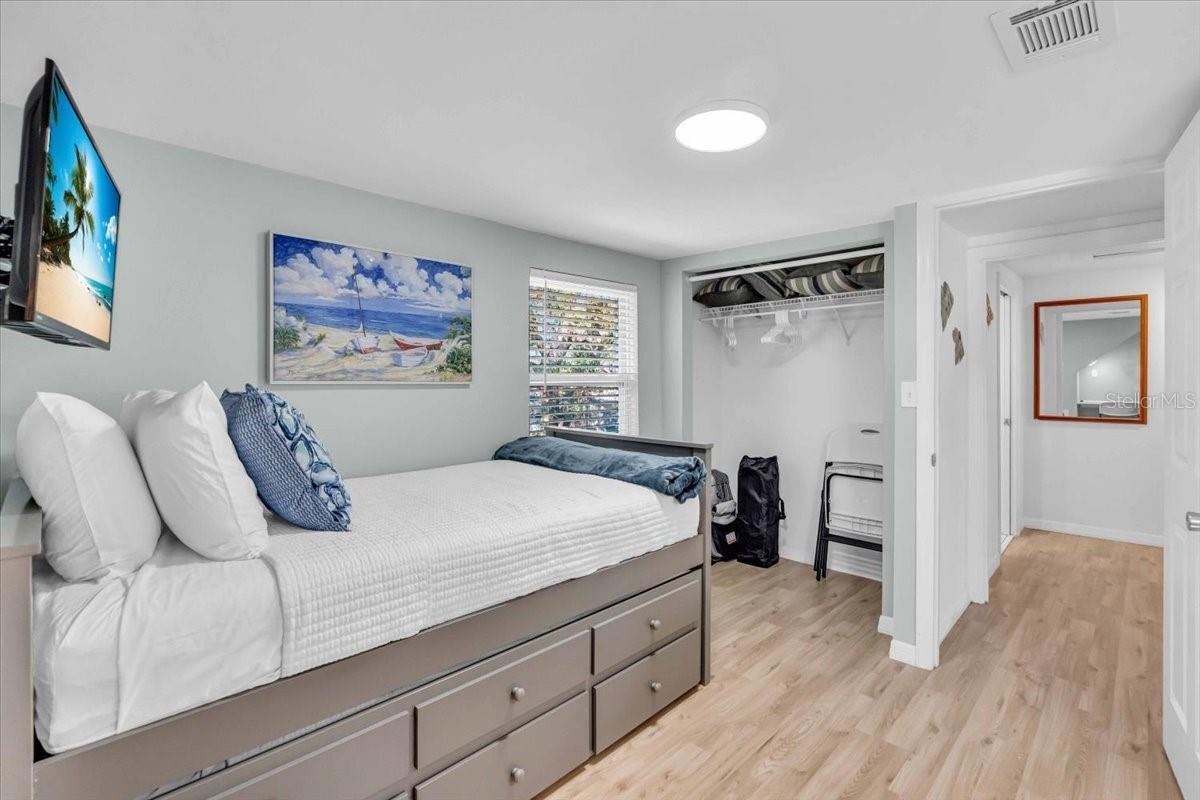 3843 CHAPEL DR, SARASOTA, FL — photo 28