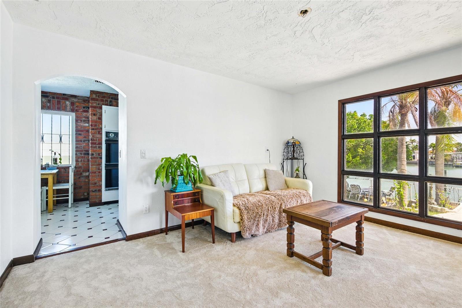 11285 8TH ST E, TREASURE ISLAND, FL — photo 12