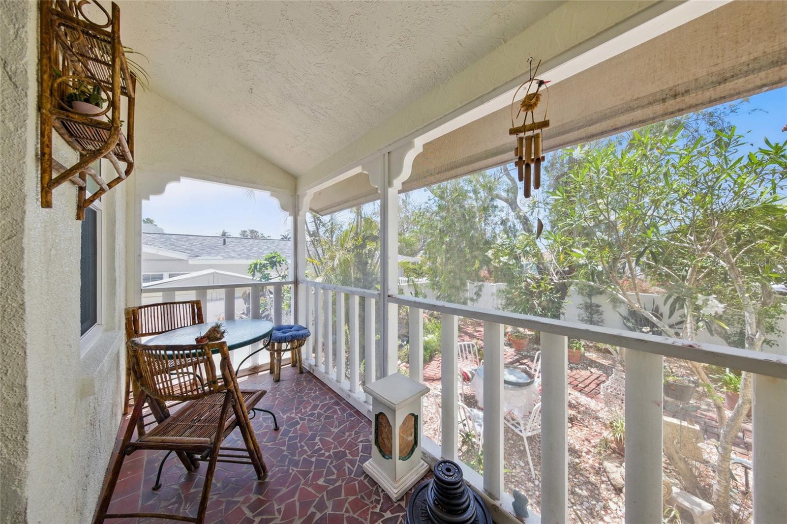 11285 8TH ST E, TREASURE ISLAND, FL — photo 25
