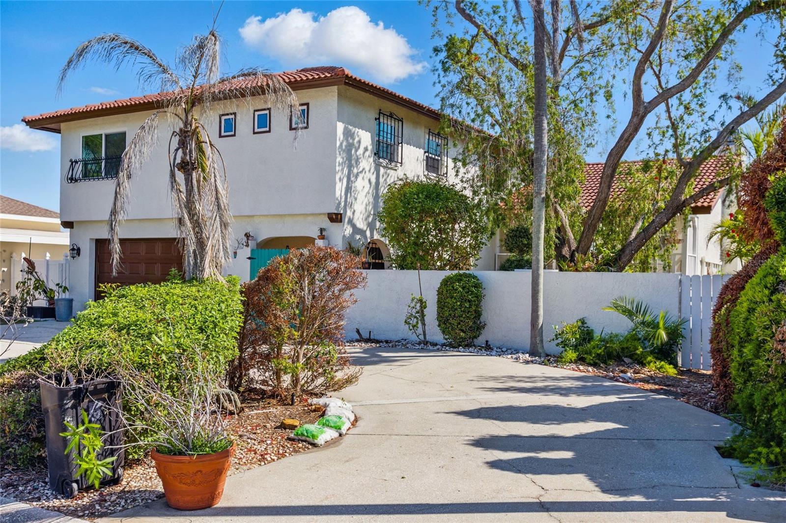11285 8TH ST E, TREASURE ISLAND, FL — photo 41