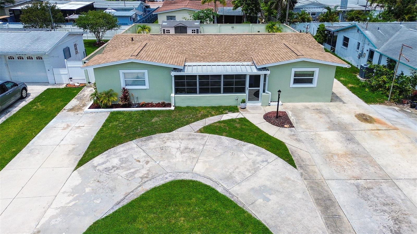 5672 62ND WAY N, ST PETERSBURG, FL — photo 2