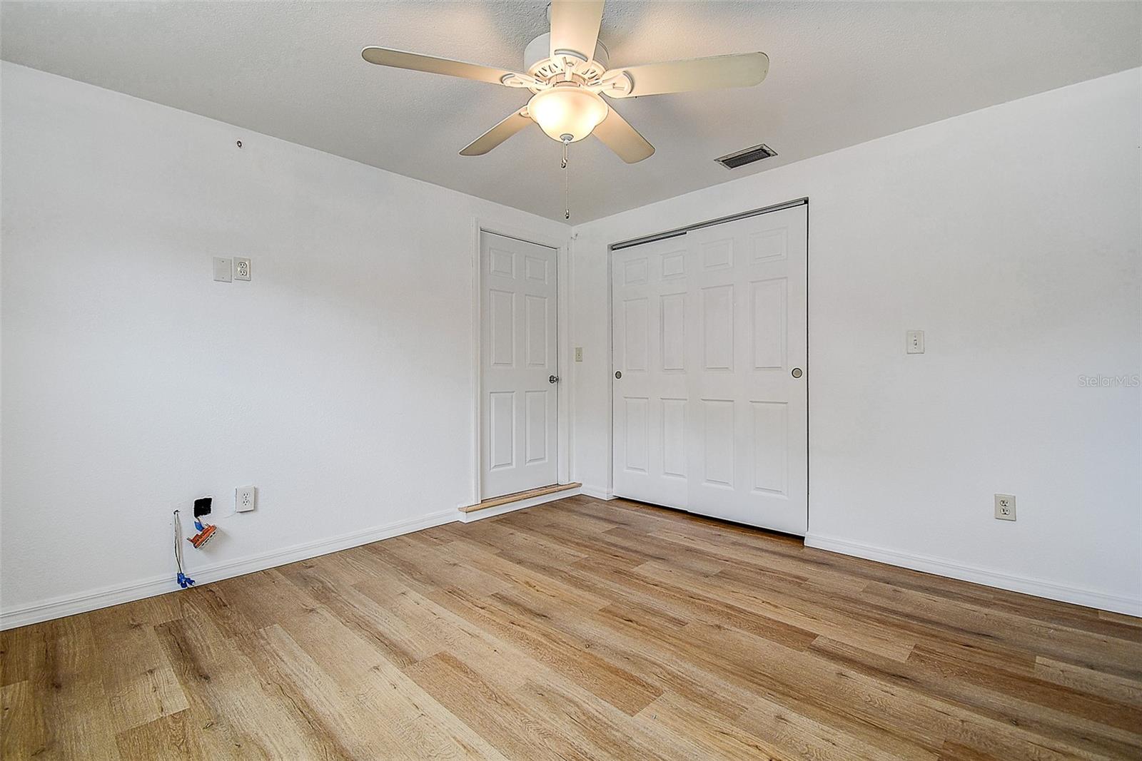 5672 62ND WAY N, ST PETERSBURG, FL — photo 22