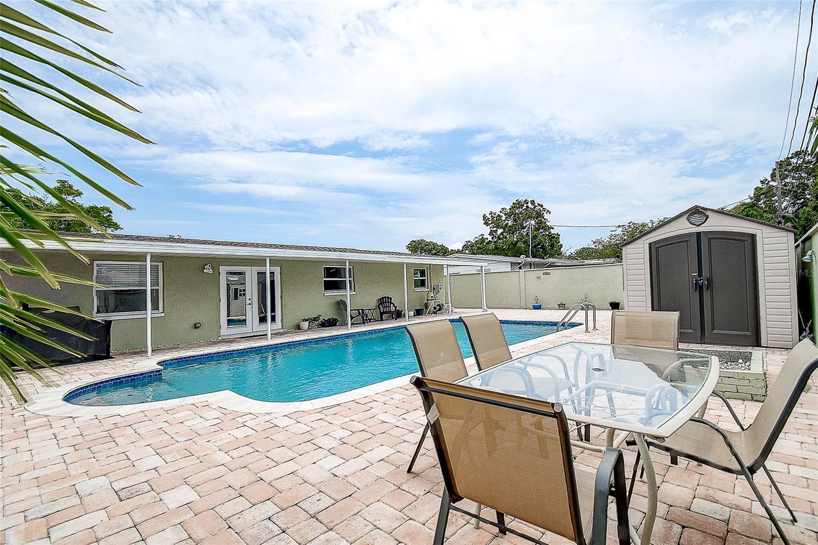 5672 62ND WAY N, ST PETERSBURG, FL — photo 31