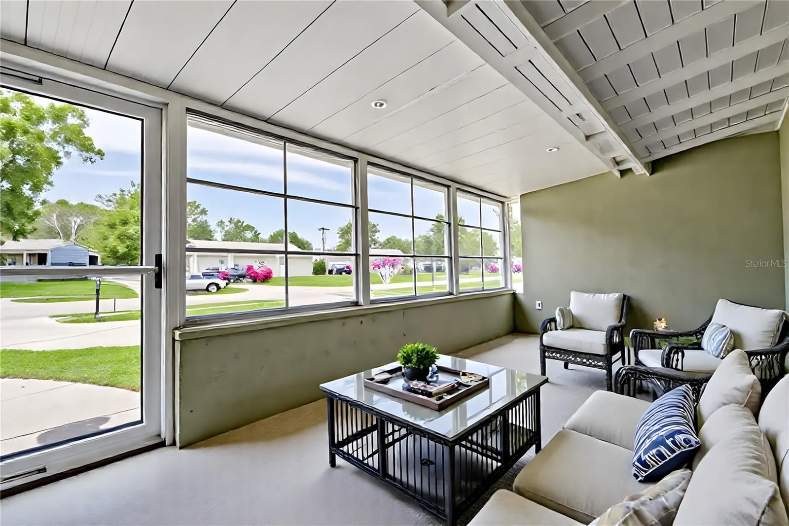 5672 62ND WAY N, ST PETERSBURG, FL — photo 16