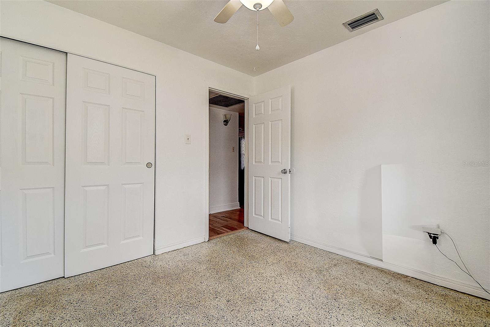 5672 62ND WAY N, ST PETERSBURG, FL — photo 23