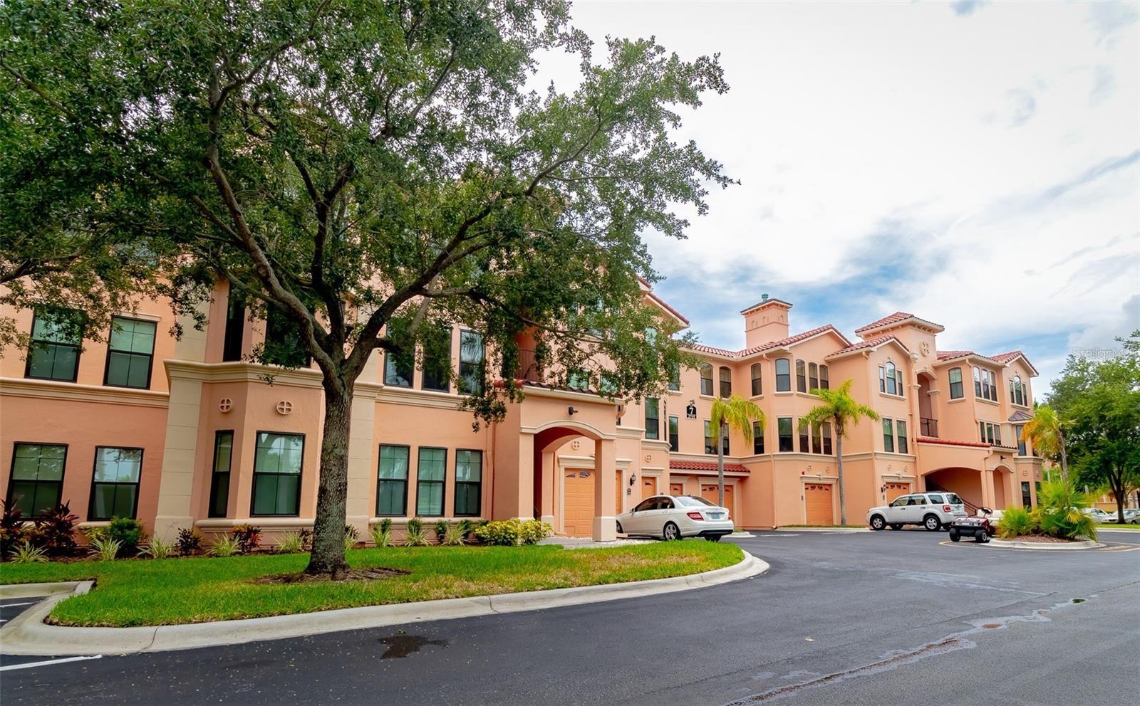 2715 VIA CAPRI #732, CLEARWATER, FL — photo 2