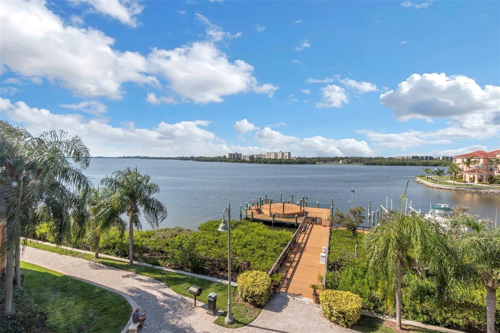 2715 VIA CAPRI #732, CLEARWATER, FL — photo 4