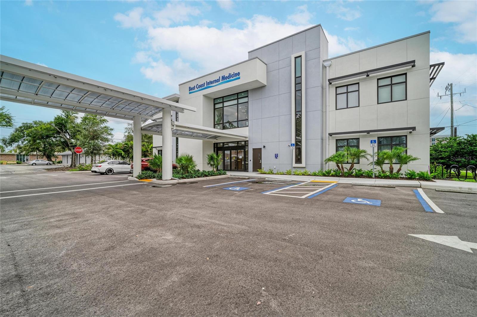 201 5TH AVENUE DR E, BRADENTON, FL — photo 2