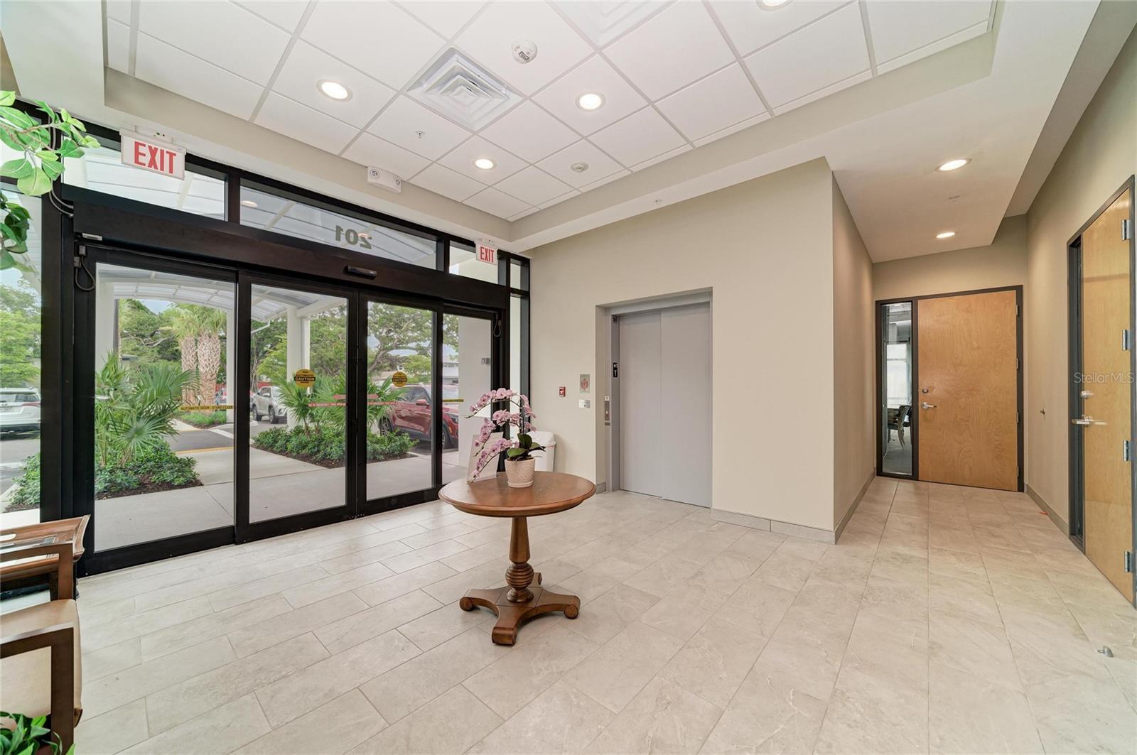 201 5TH AVENUE DR E, BRADENTON, FL — photo 6