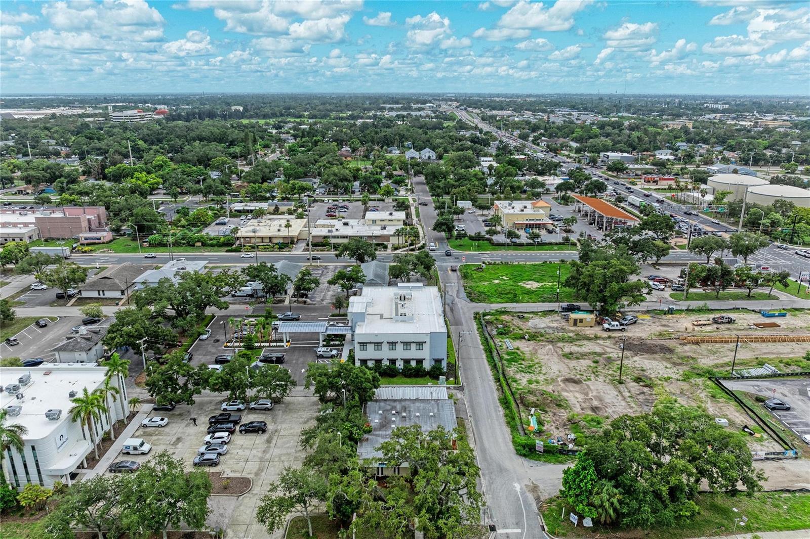201 5TH AVENUE DR E, BRADENTON, FL — photo 31