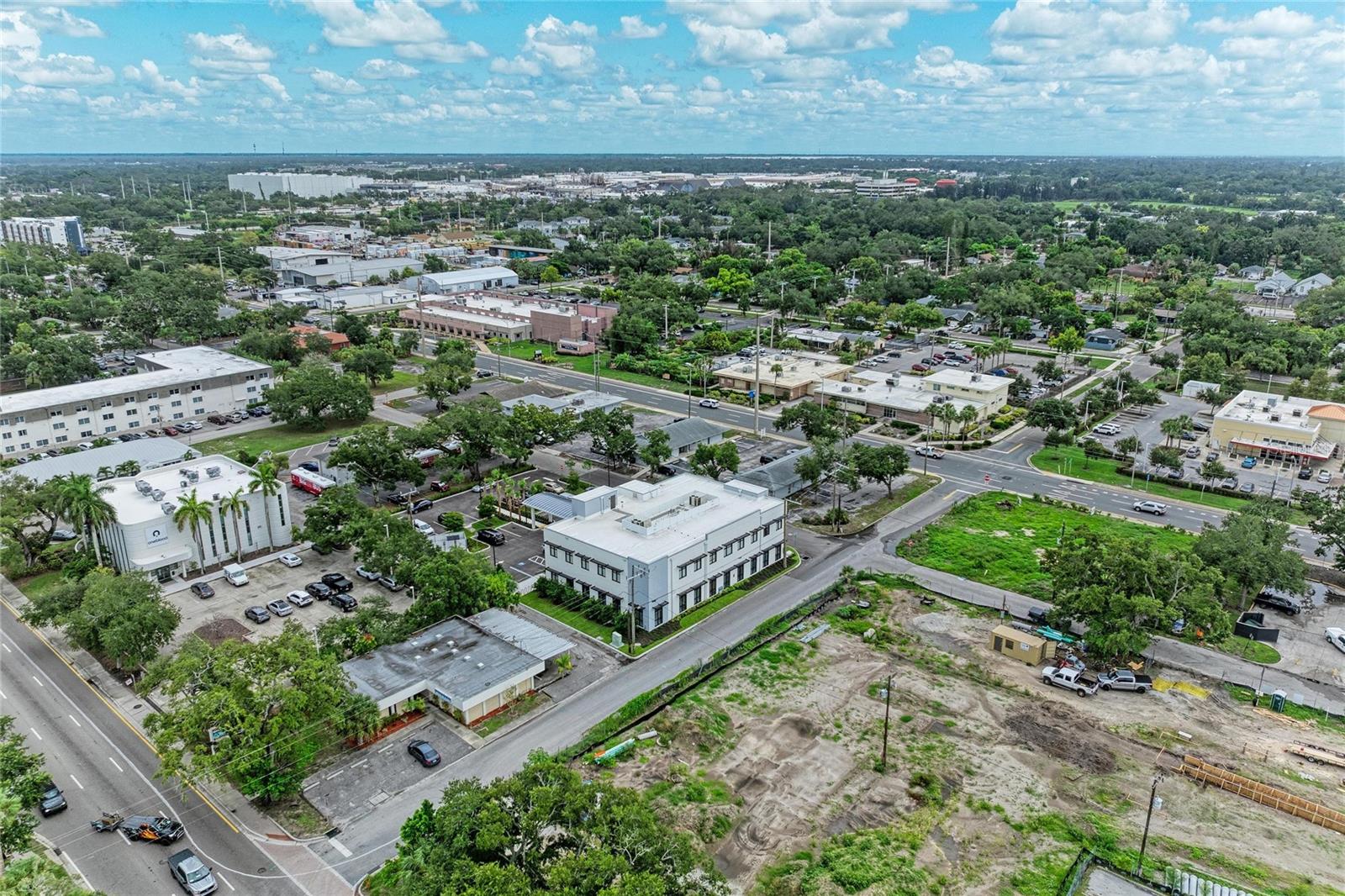 201 5TH AVENUE DR E, BRADENTON, FL — photo 32