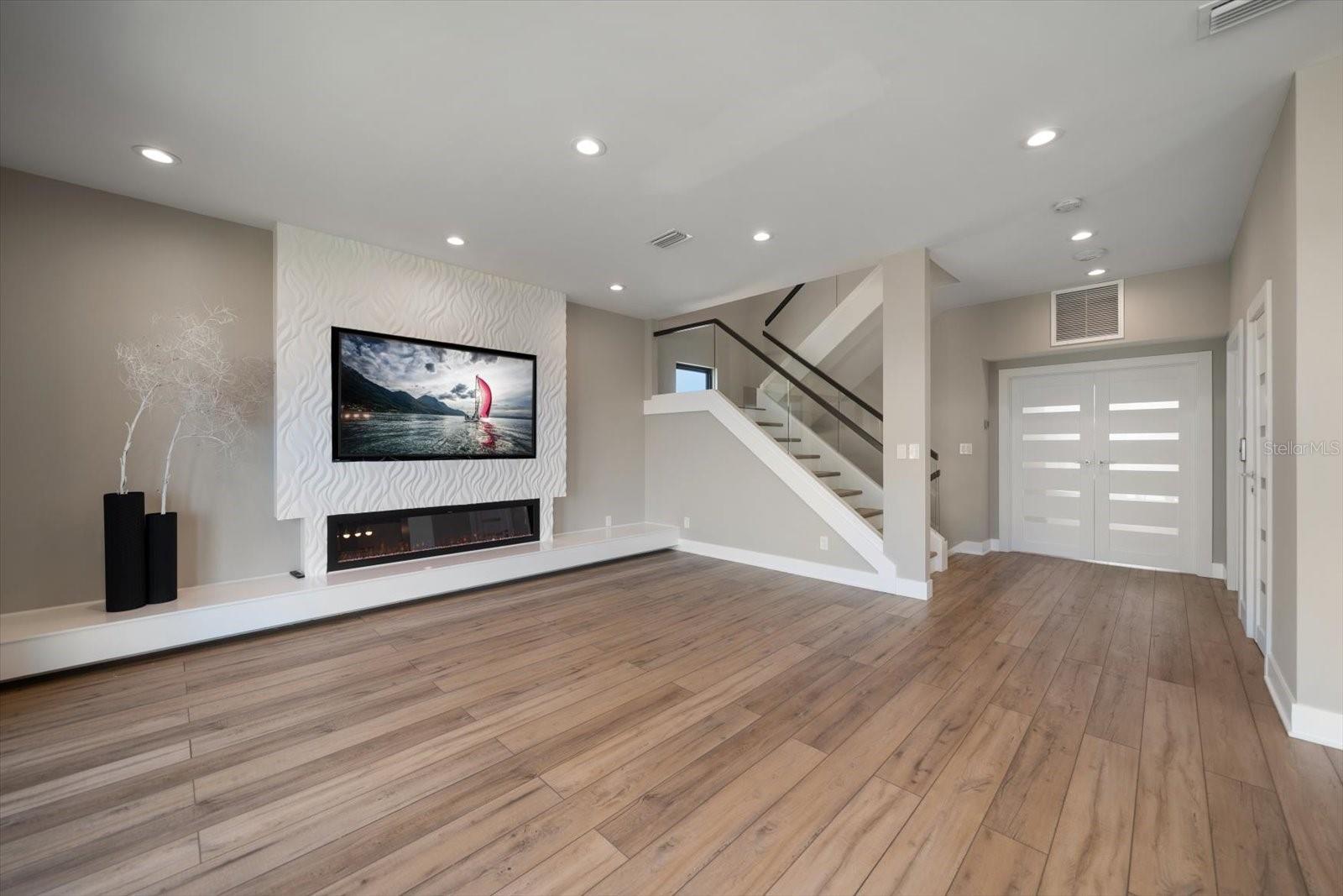 16047 REDINGTON DR, REDINGTON BEACH, FL — photo 8