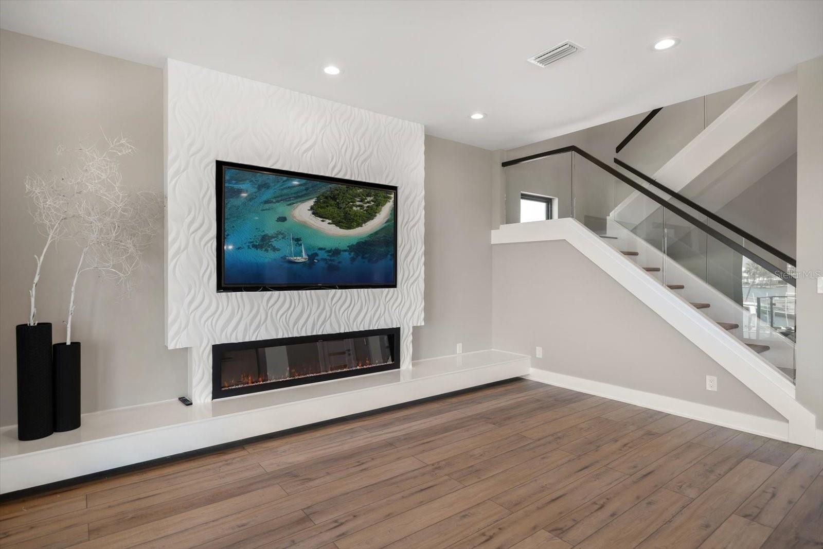 16047 REDINGTON DR, REDINGTON BEACH, FL — photo 12