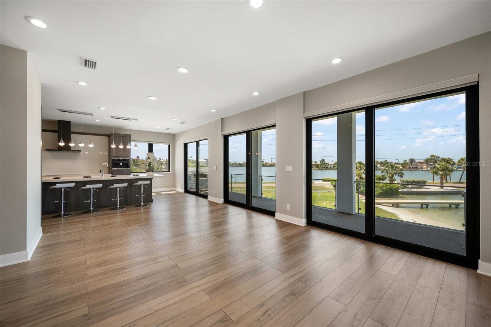 16047 REDINGTON DR, REDINGTON BEACH, FL — photo 14