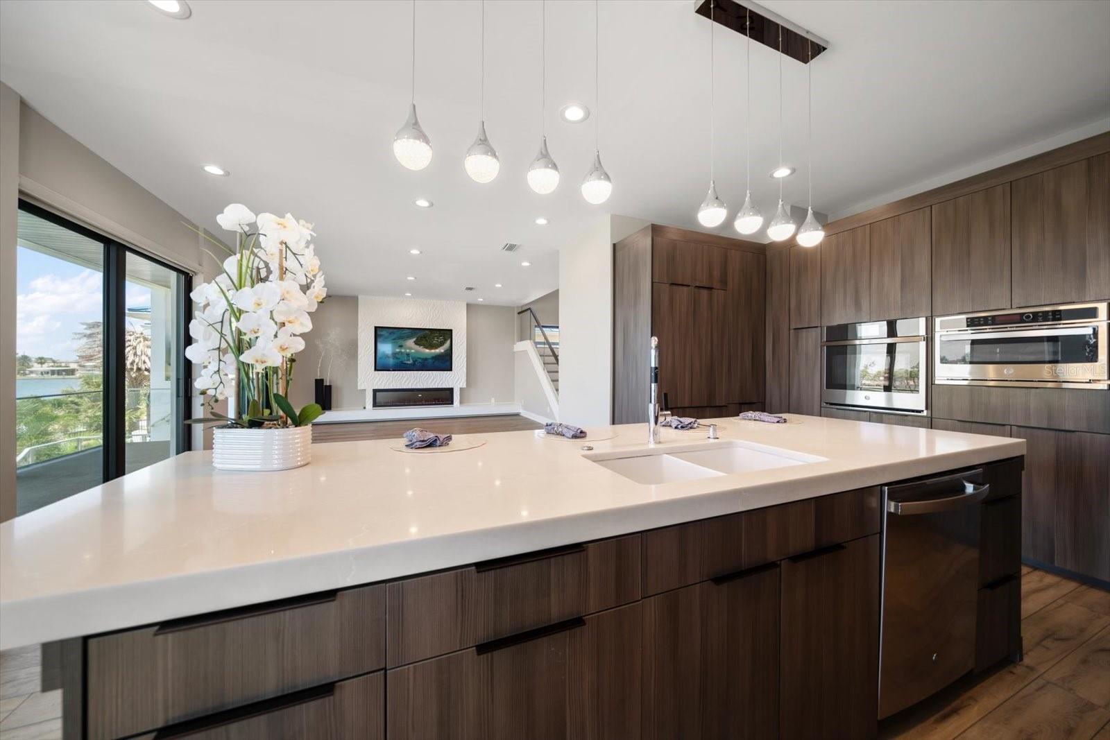 16047 REDINGTON DR, REDINGTON BEACH, FL — photo 20