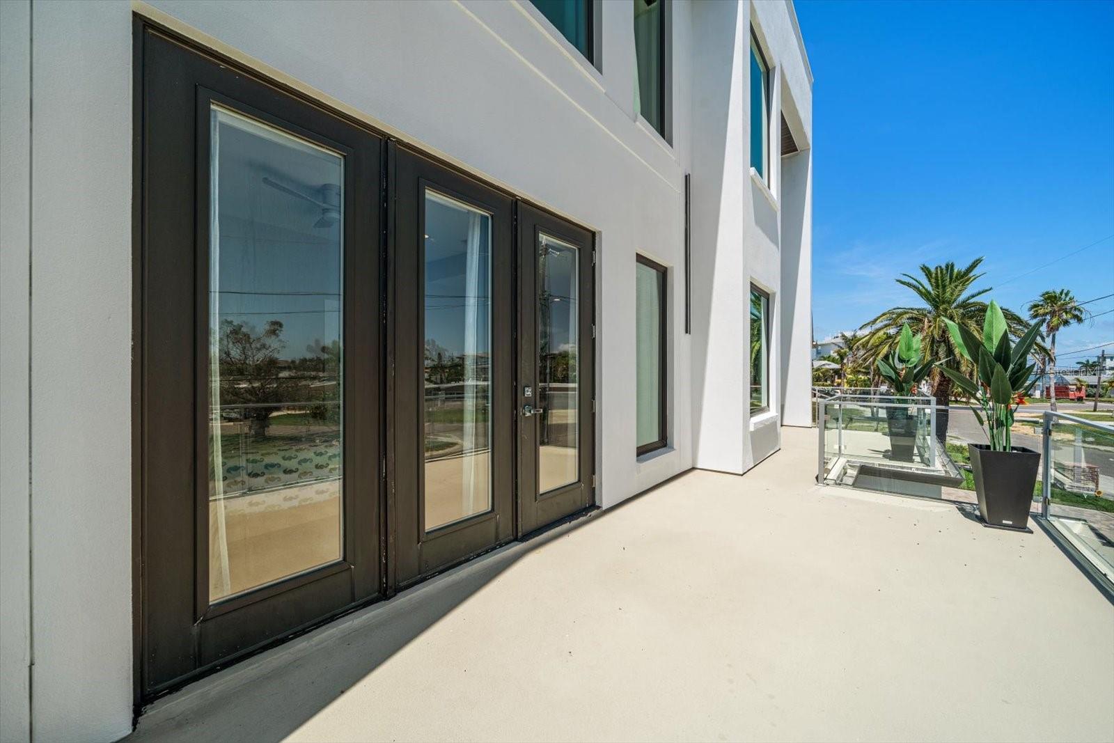 16047 REDINGTON DR, REDINGTON BEACH, FL — photo 34