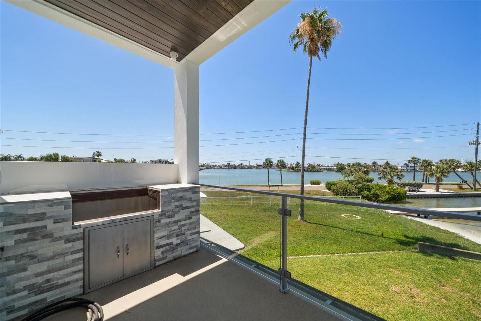 16047 REDINGTON DR, REDINGTON BEACH, FL — photo 38