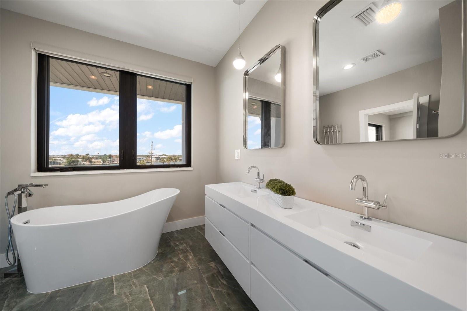16047 REDINGTON DR, REDINGTON BEACH, FL — photo 45