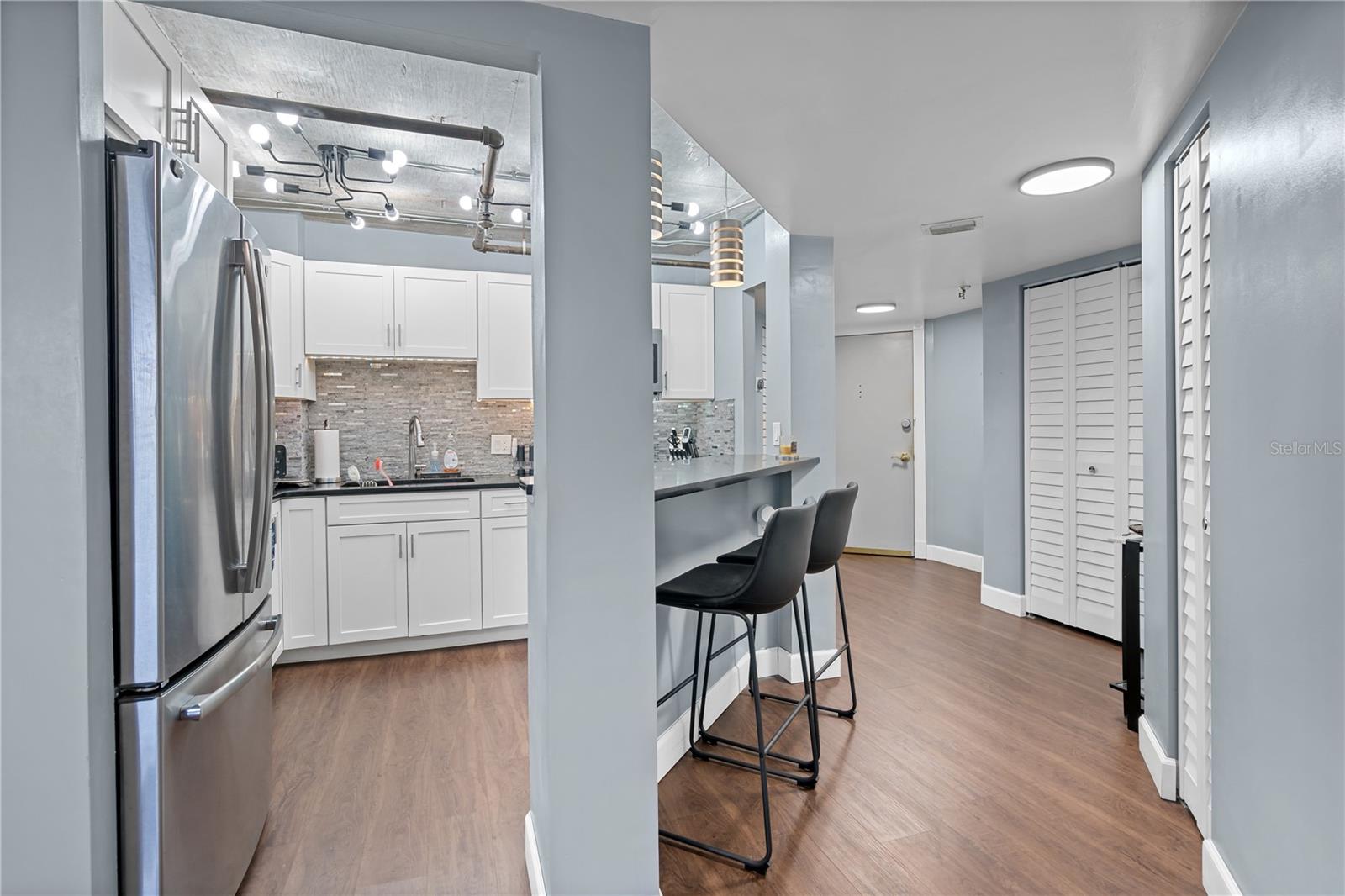 400 E COLONIAL DR #207, ORLANDO, FL — photo 9