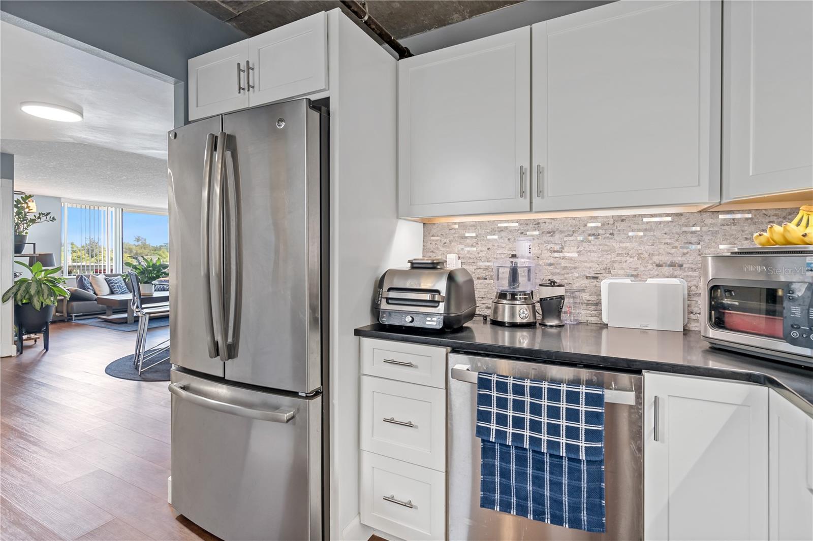 400 E COLONIAL DR #207, ORLANDO, FL — photo 11