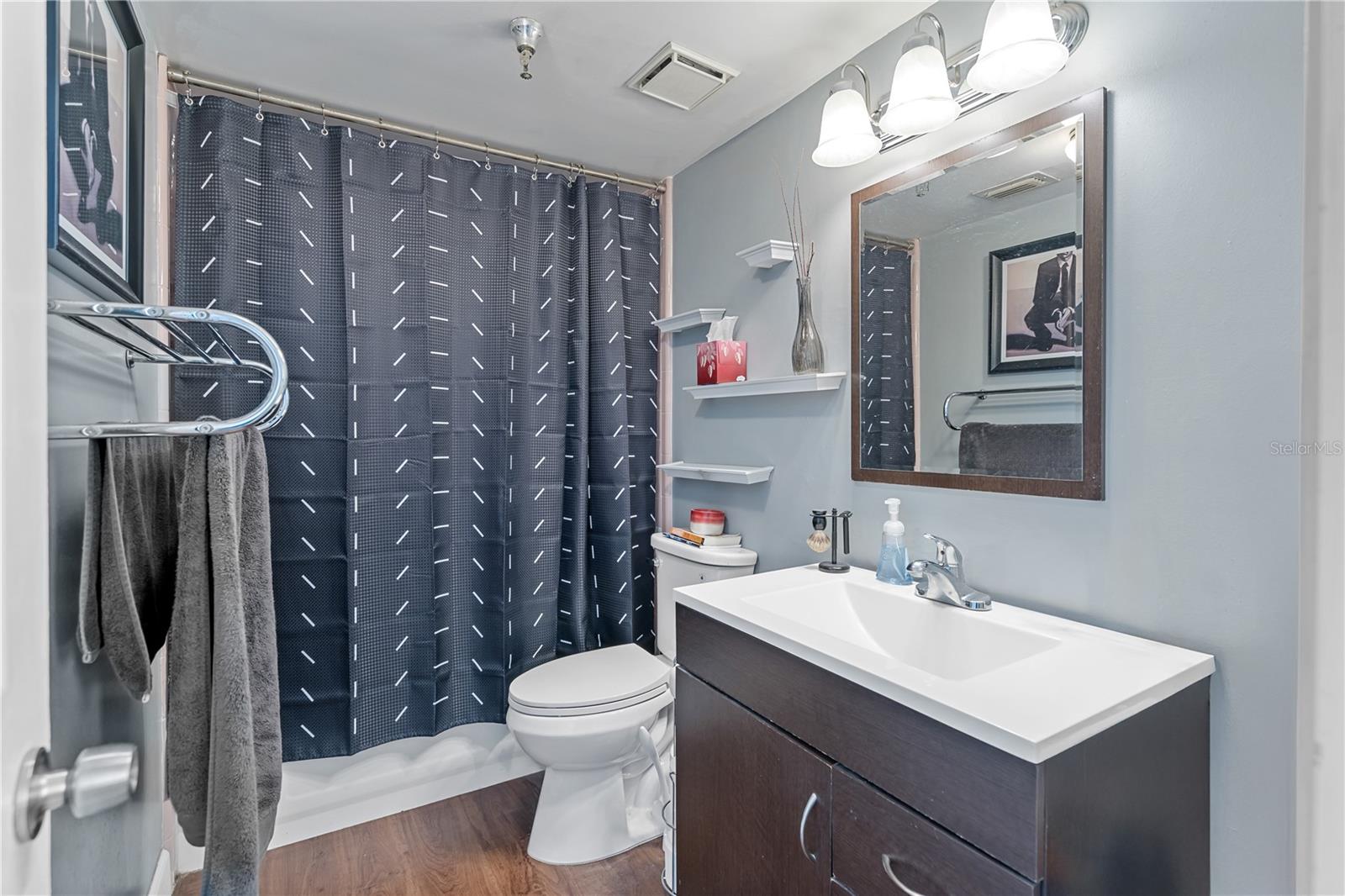 400 E COLONIAL DR #207, ORLANDO, FL — photo 16