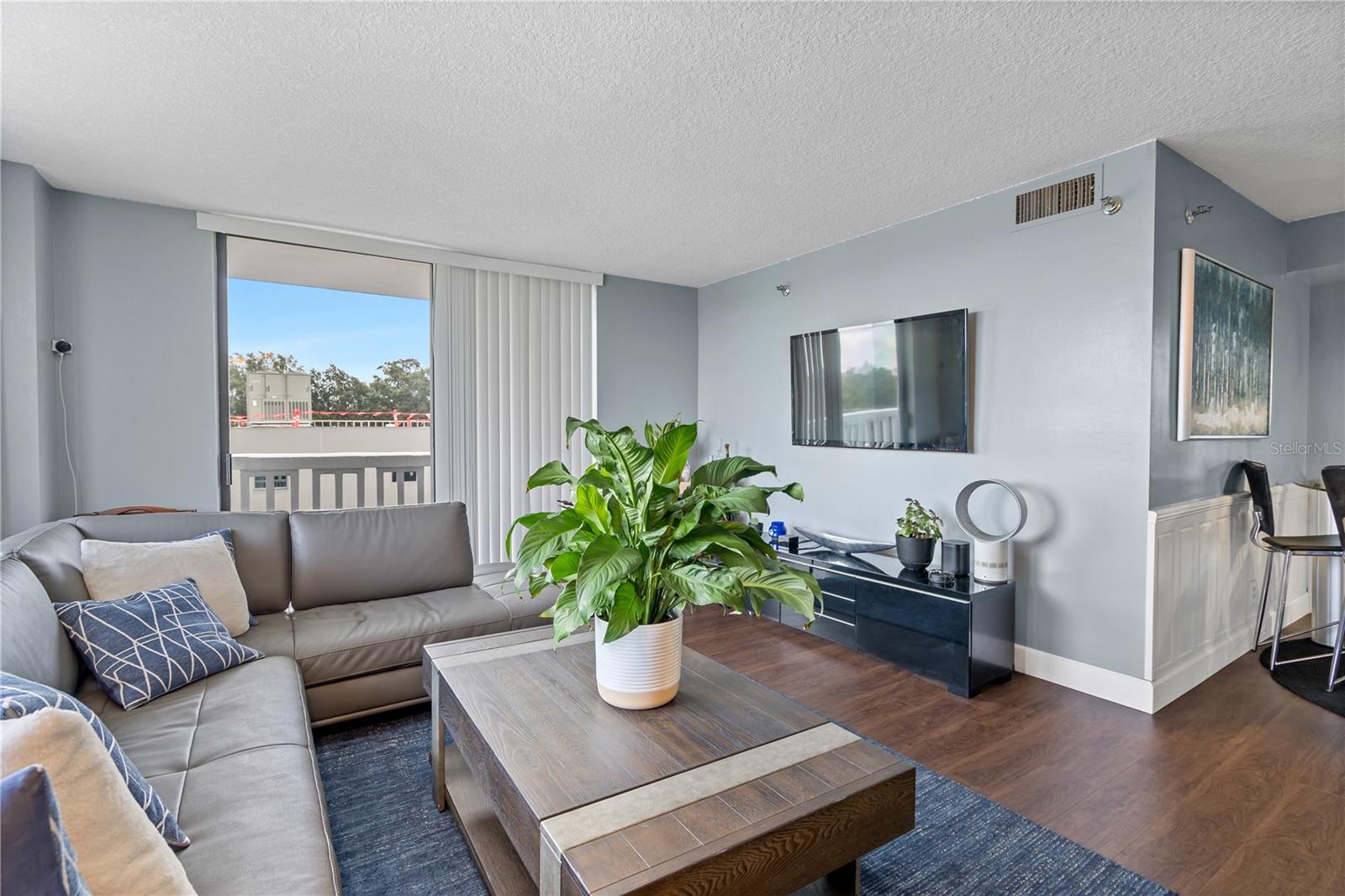 400 E COLONIAL DR #207, ORLANDO, FL — photo 26