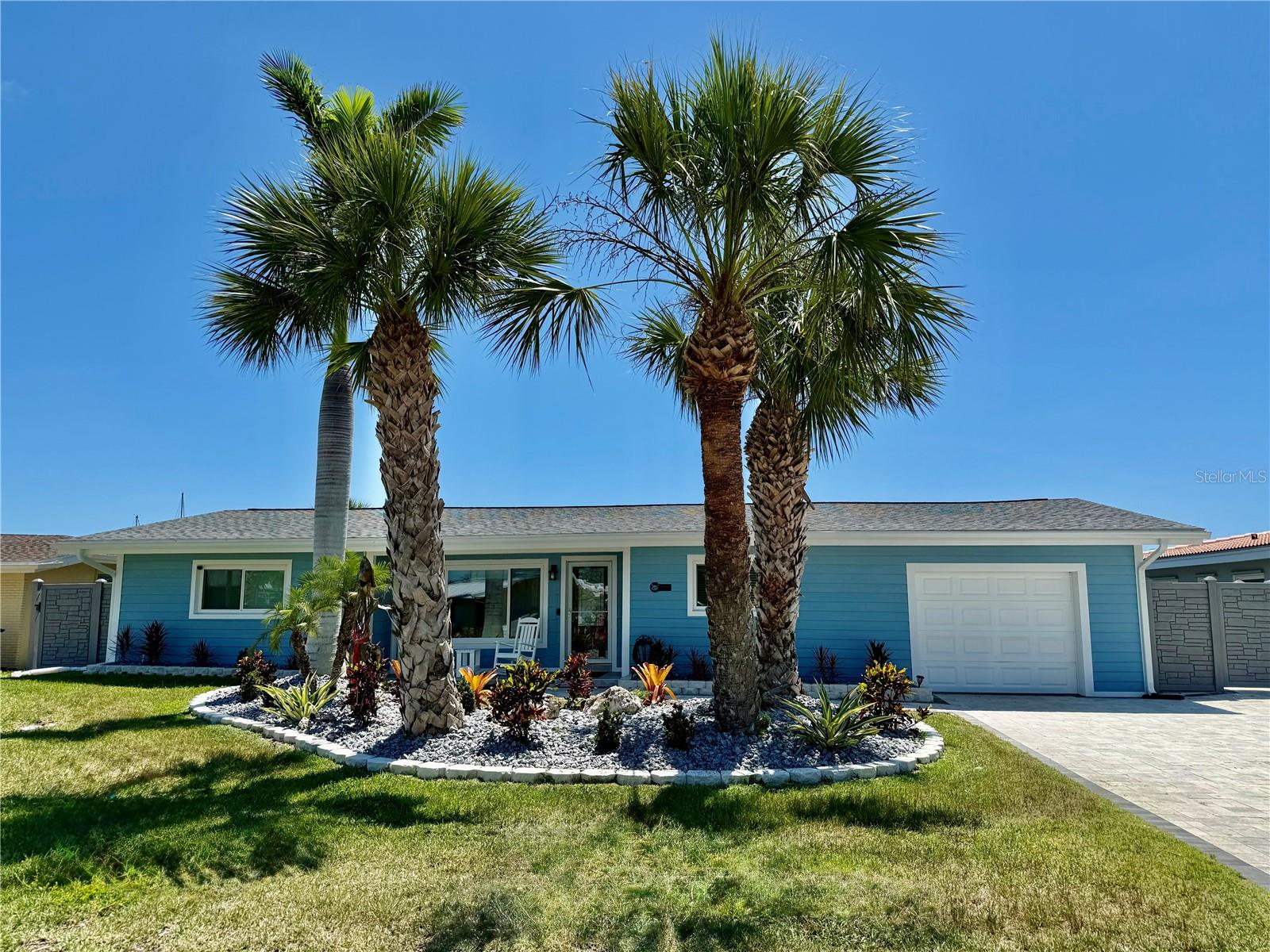 12300 4TH ST E, TREASURE ISLAND, FL — photo 2