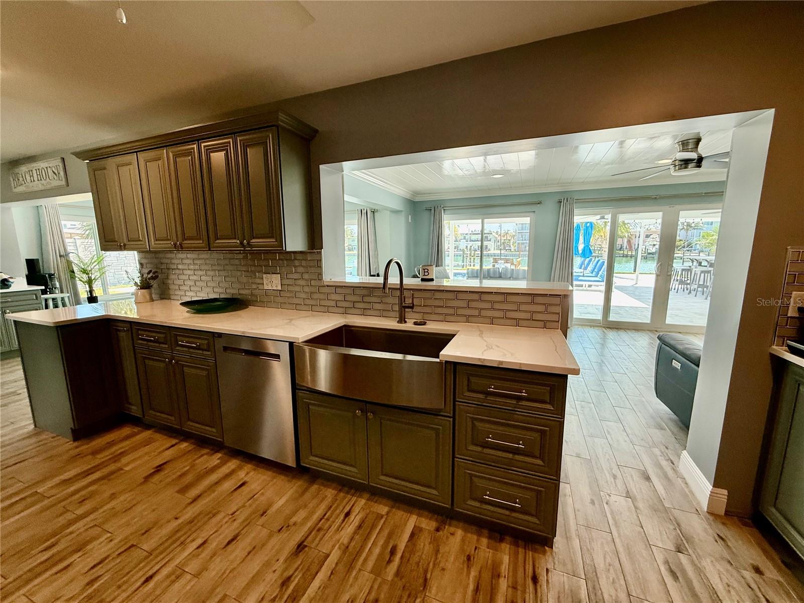 12300 4TH ST E, TREASURE ISLAND, FL — photo 22