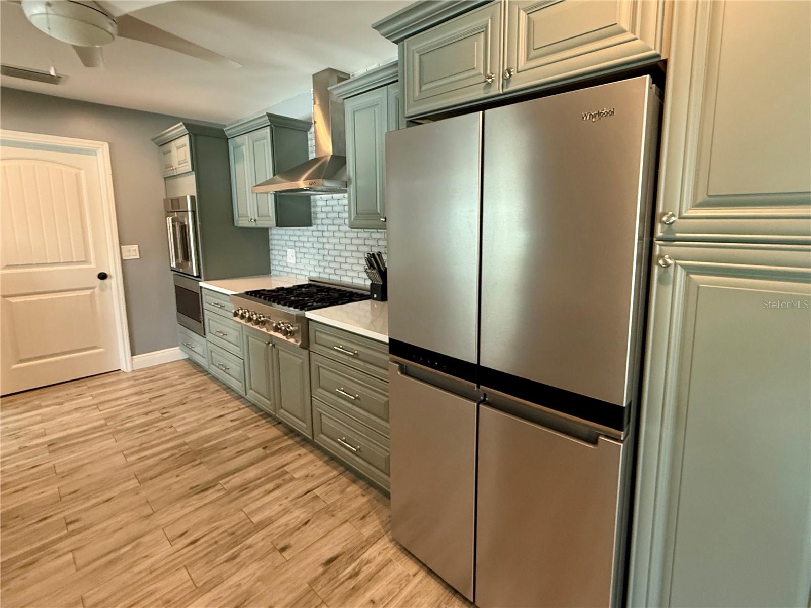 12300 4TH ST E, TREASURE ISLAND, FL — photo 27