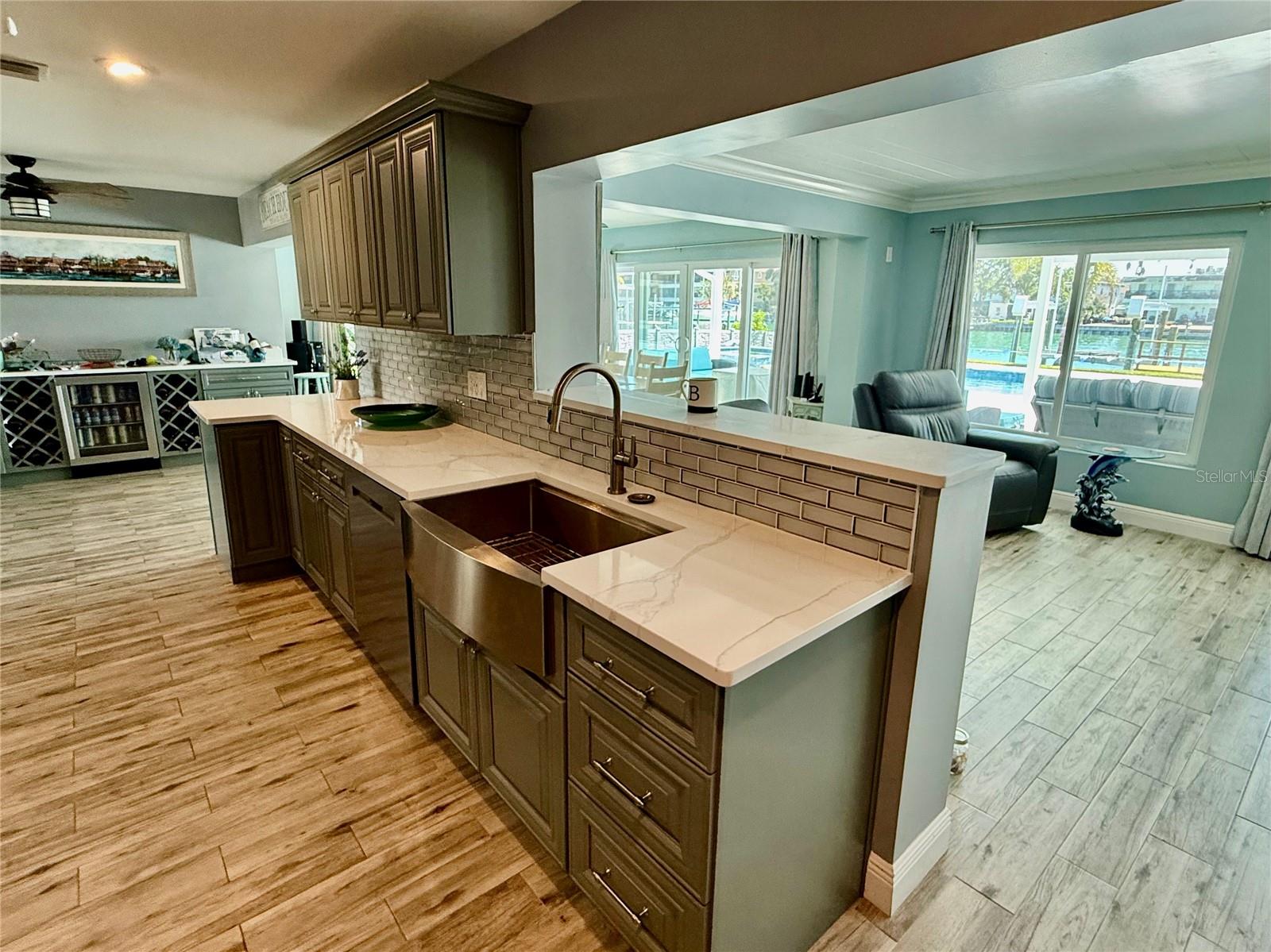 12300 4TH ST E, TREASURE ISLAND, FL — photo 28