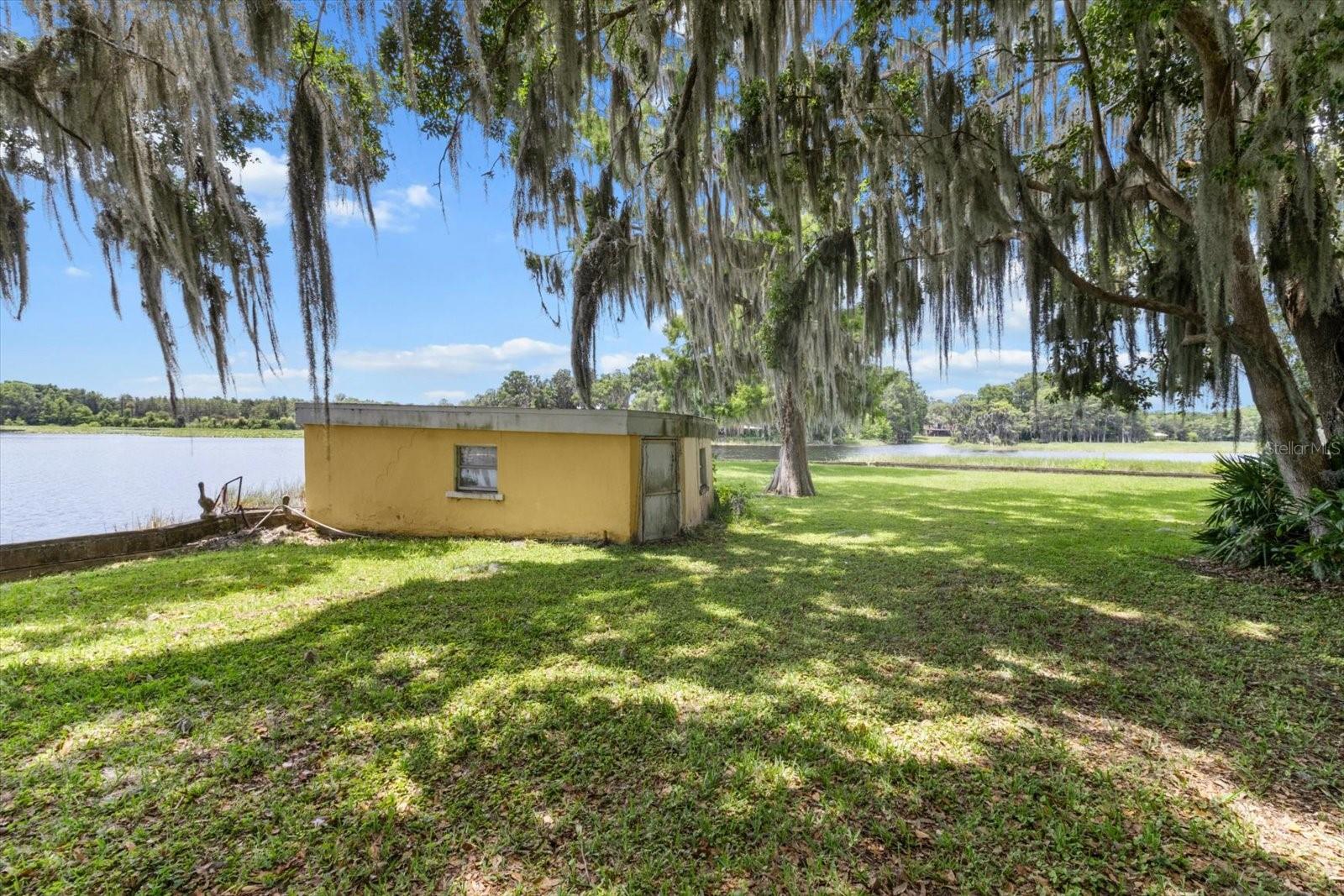 1226 S TELEPHONE POINT RD, INVERNESS, FL — photo 15