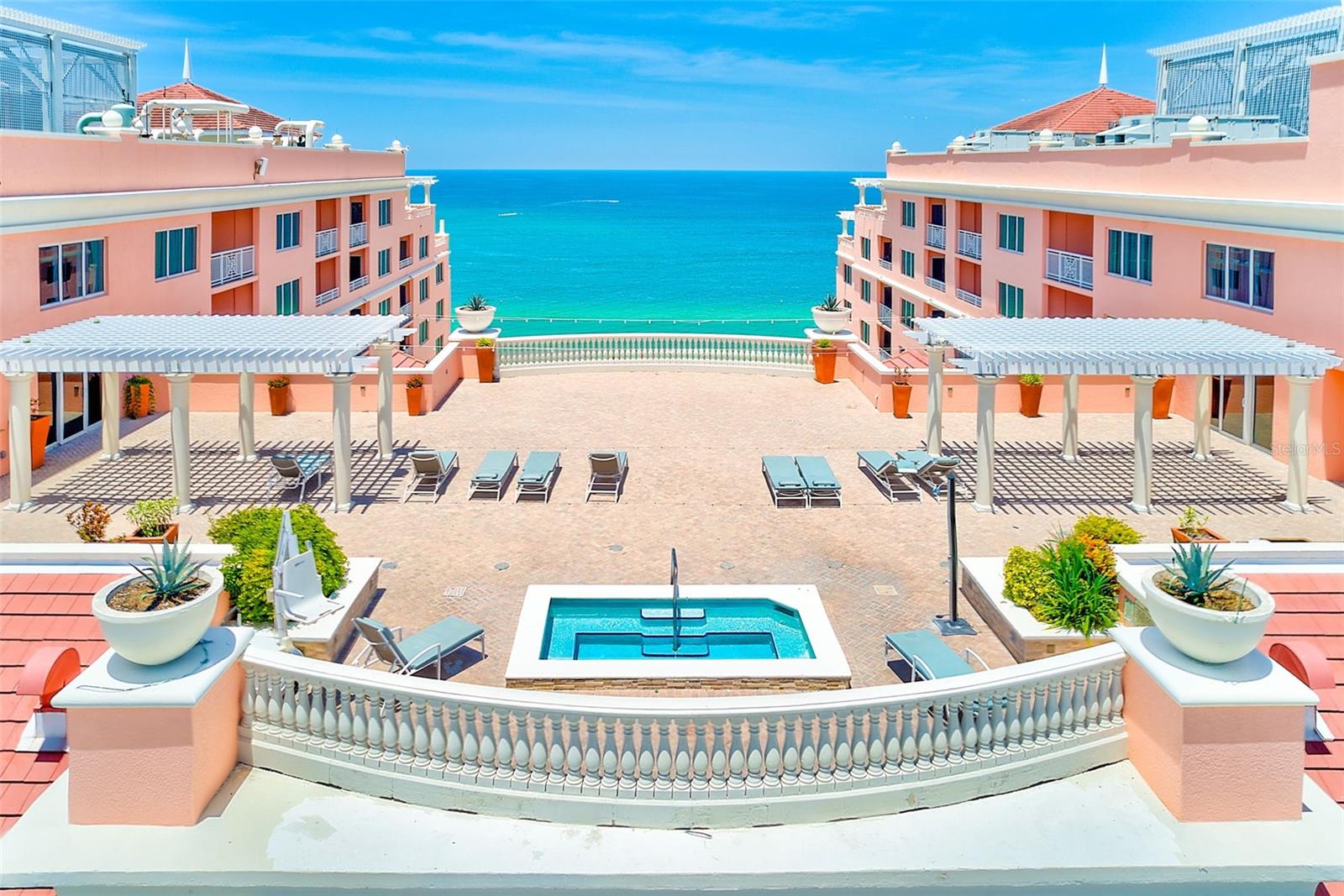 301 S GULFVIEW BLVD #301, CLEARWATER BEACH, FL — photo 4