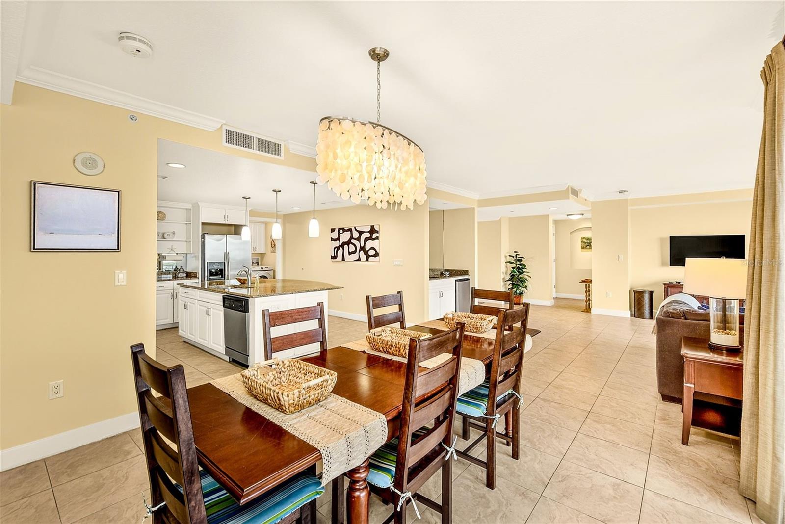301 S GULFVIEW BLVD #301, CLEARWATER BEACH, FL — photo 11