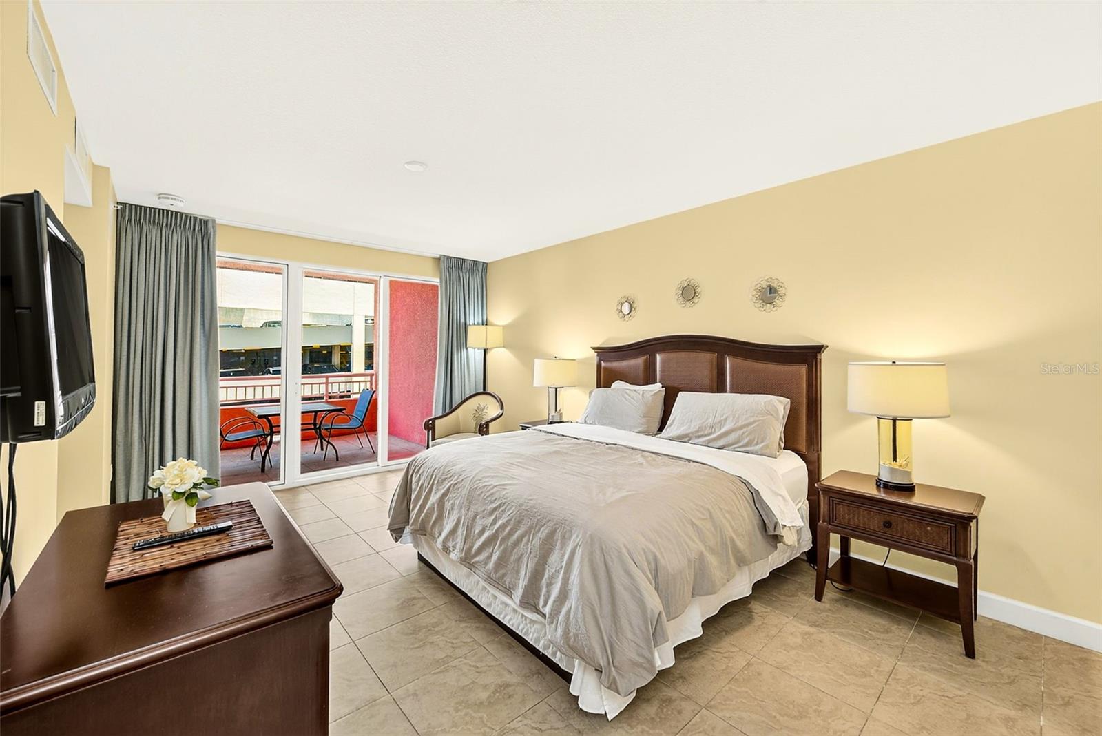301 S GULFVIEW BLVD #301, CLEARWATER BEACH, FL — photo 33