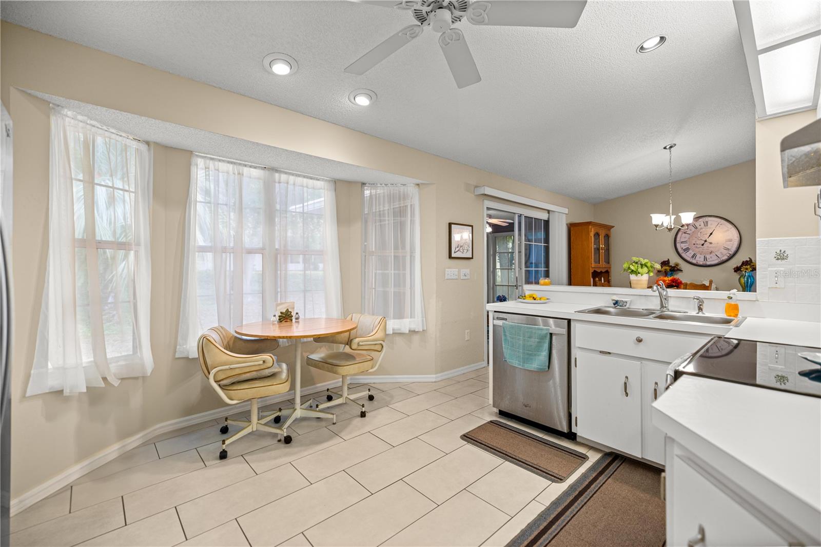 8137 SW 117TH LOOP, OCALA, FL — photo 11