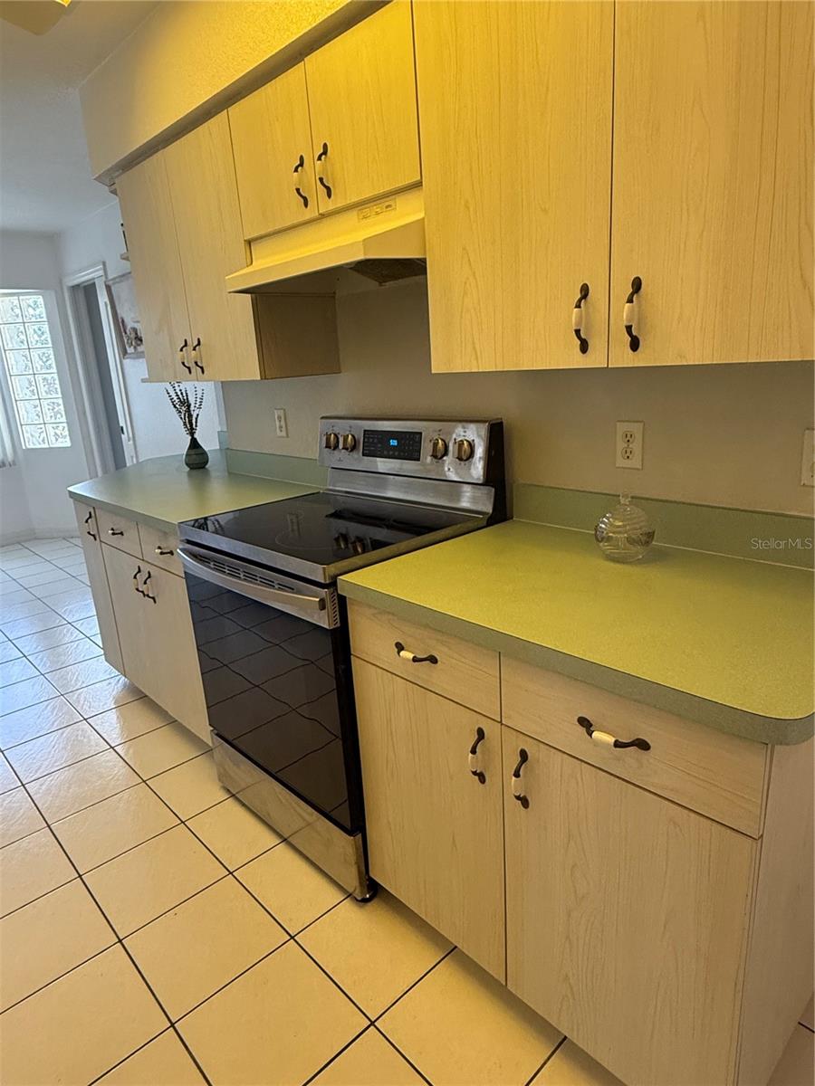 21498 BEAVERTON AVE, PORT CHARLOTTE, FL — photo 14