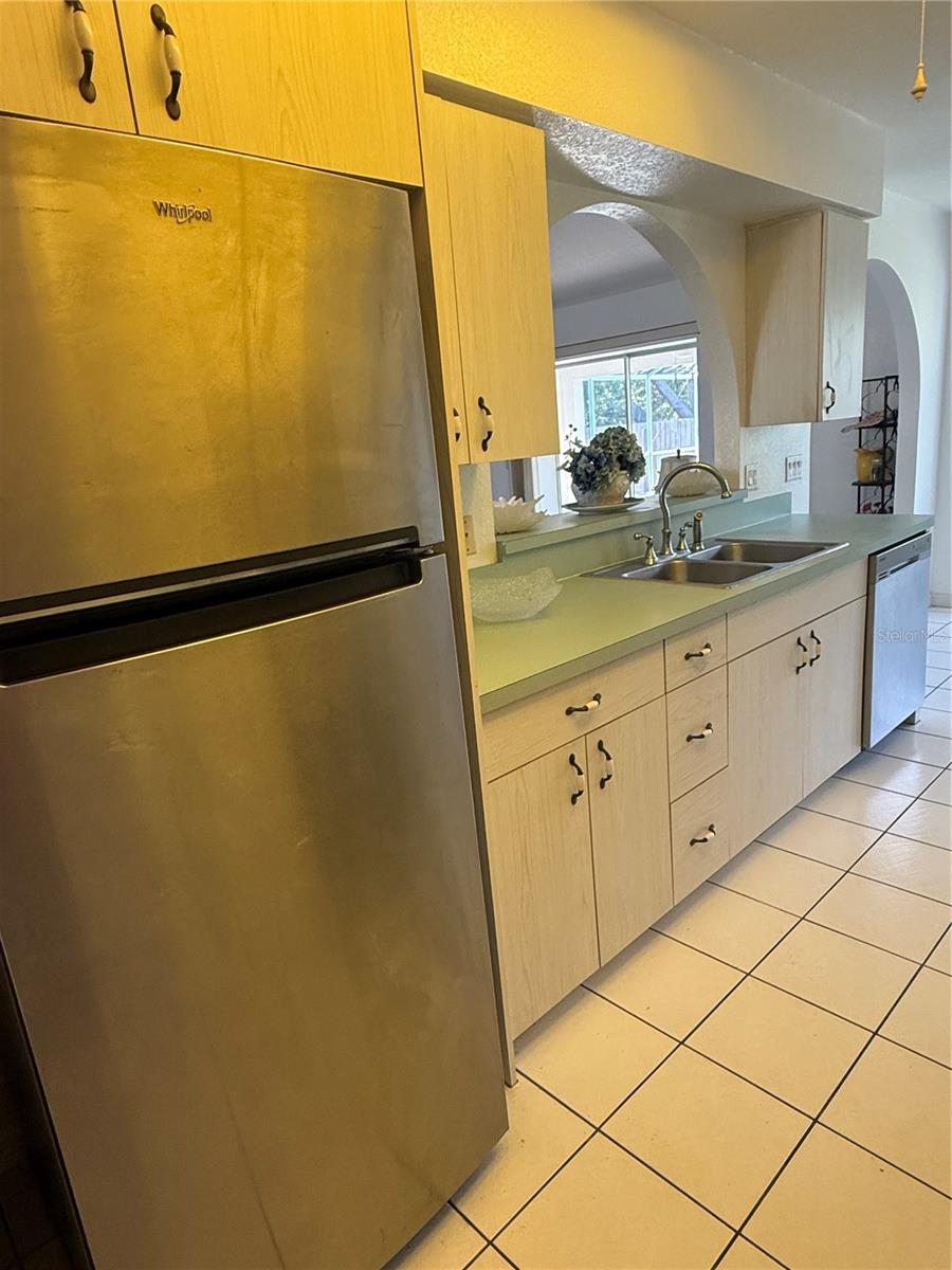 21498 BEAVERTON AVE, PORT CHARLOTTE, FL — photo 16