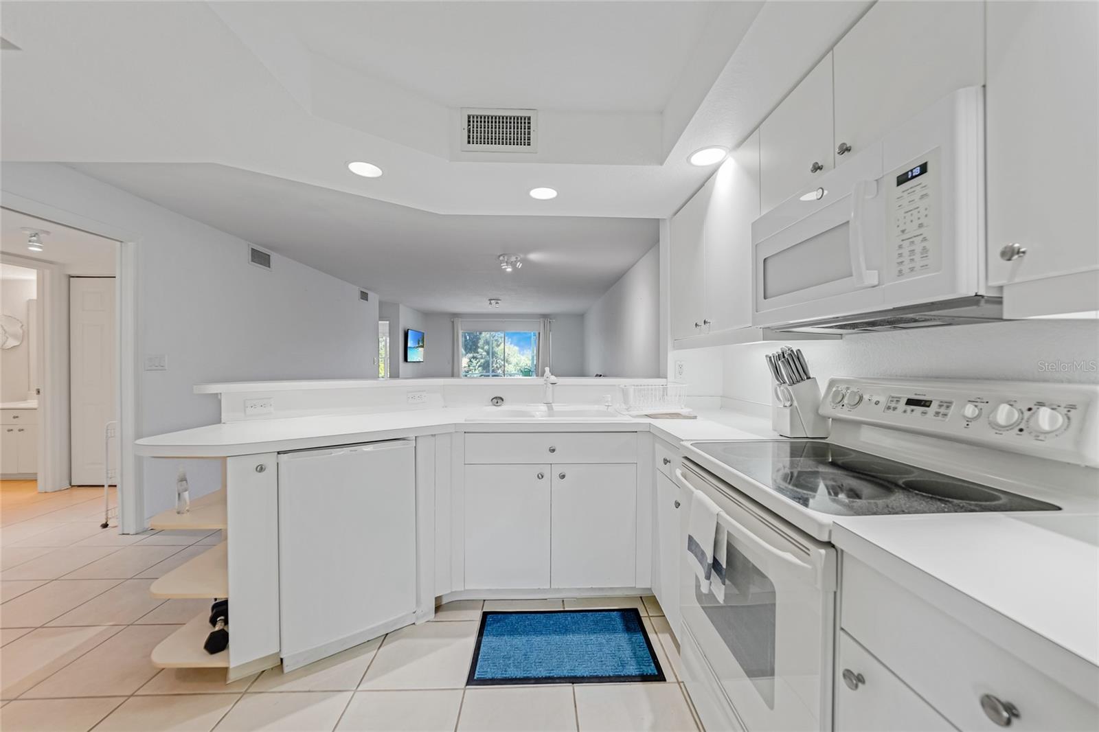 5725 GREENWOOD AVE #2101, NORTH PORT, FL — photo 9