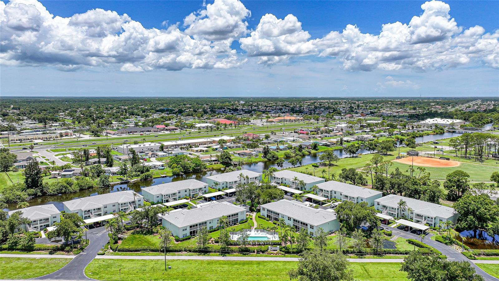5725 GREENWOOD AVE #2101, NORTH PORT, FL — photo 36