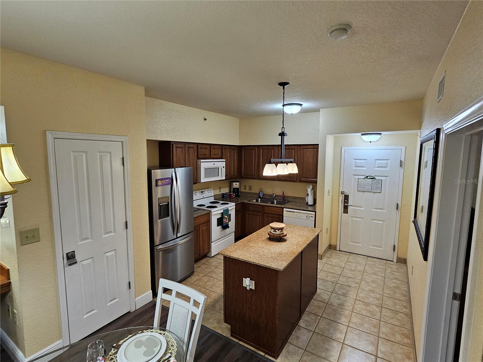 12527 FLORIDAYS RESORT DR #406-E, ORLANDO, FL — photo 11